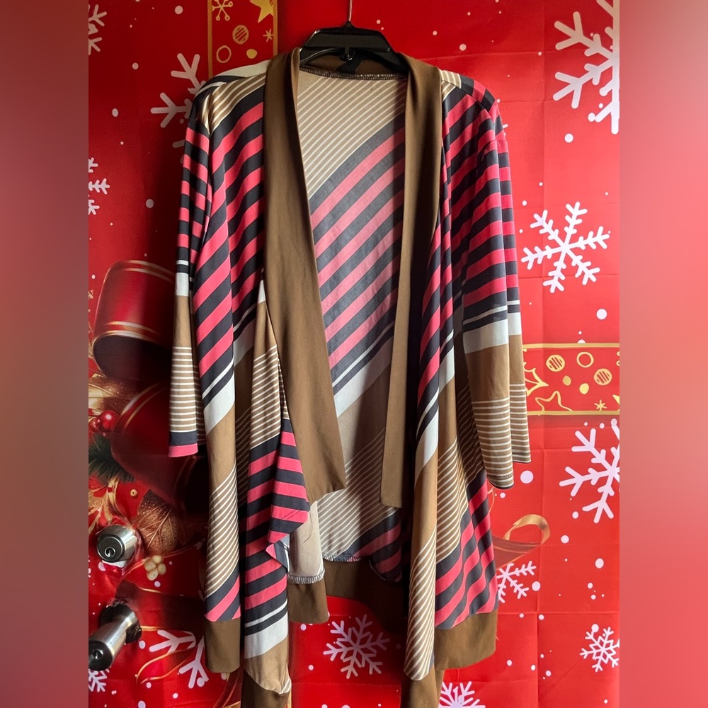 Cardigan - Picture 2 of 2